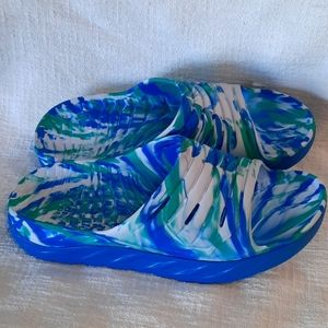 Hoka men's slides. Size 13.